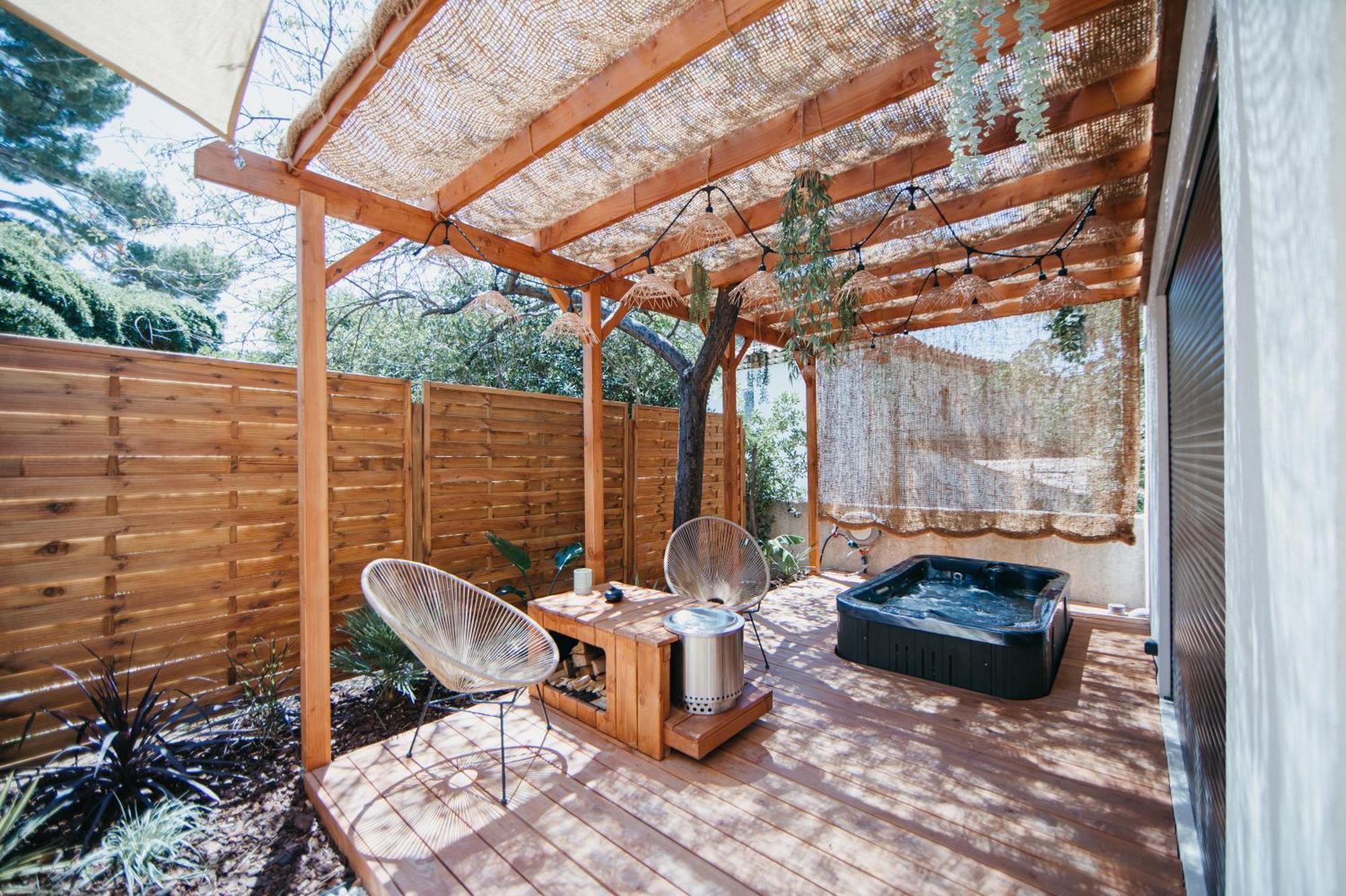 Love & Sunsets Suite Sausset-les-Pins Exterior photo